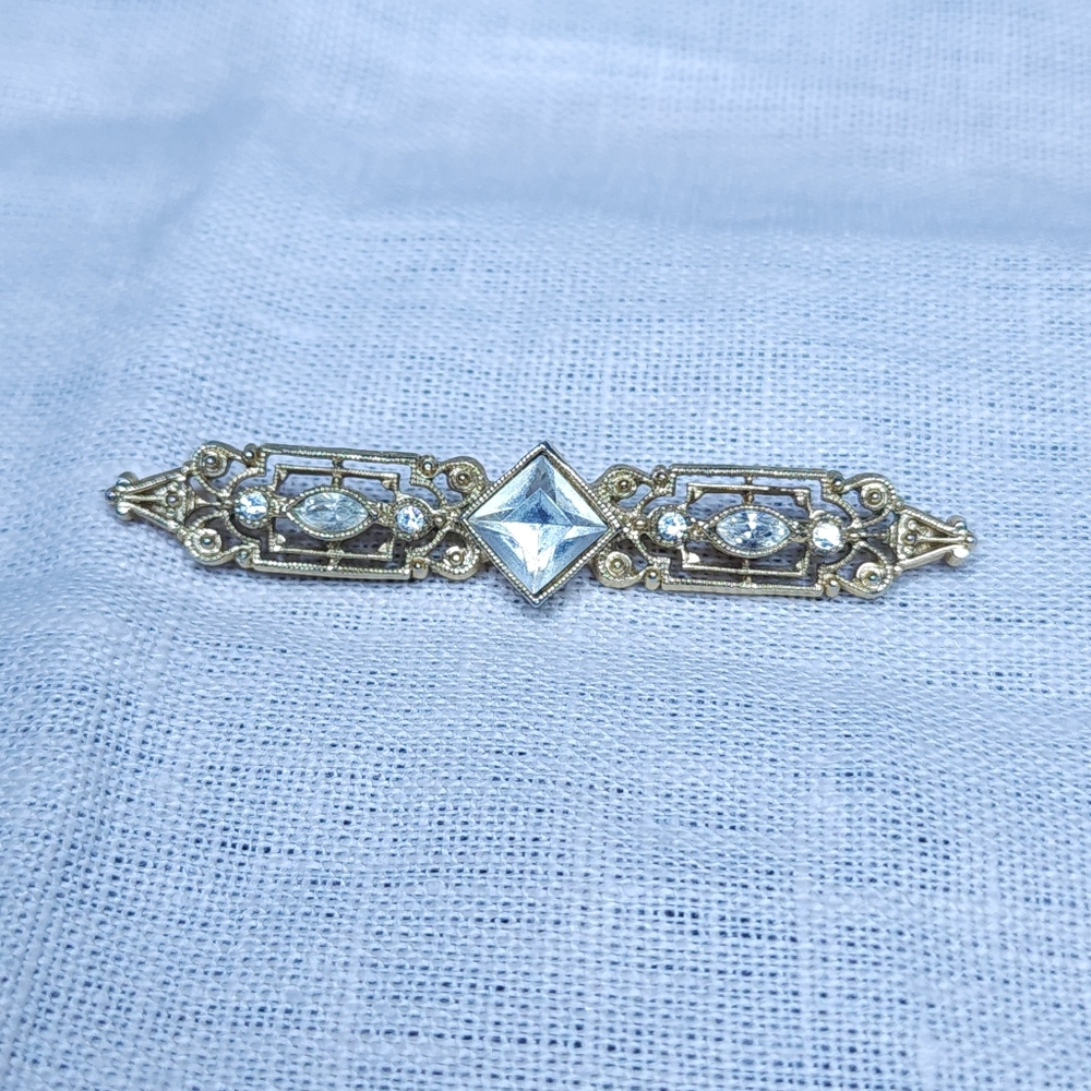 Vintage Rhinestone Brooch Gold Tone Victorian Style 2.75"